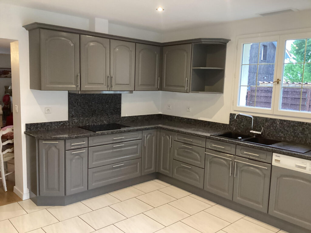Rénovation de cuisine à Lanton – Changement de façades